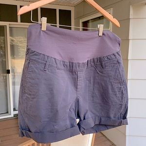 Maternity shorts in like-new condition!